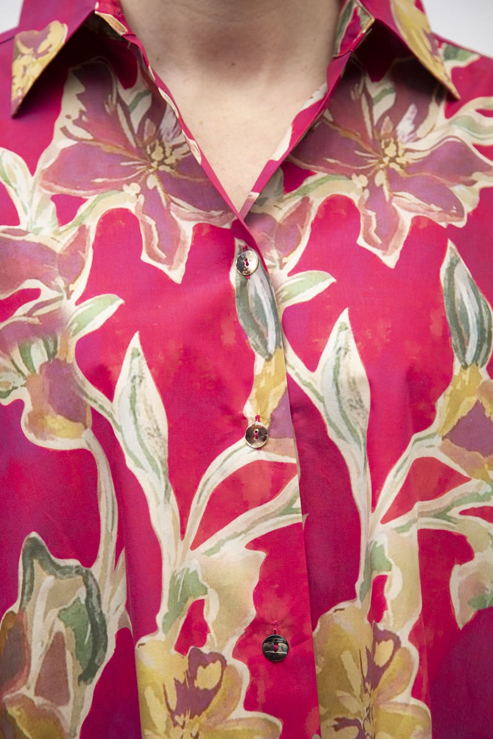 AB121-ABITO SRI ABS RED FLOWER