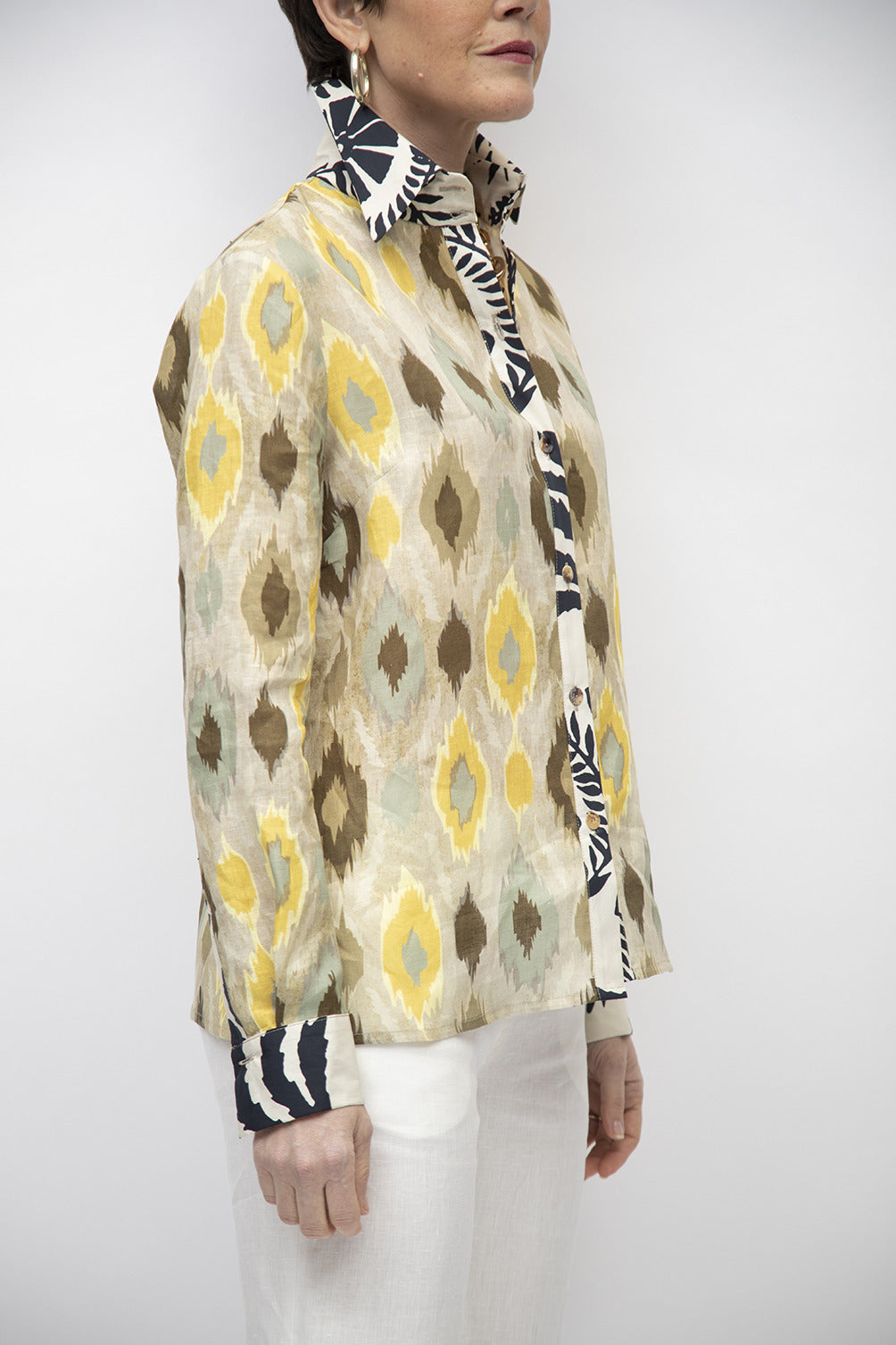 CA002/27-CAMICIA MARIA-YELLOW IKAT+B&W