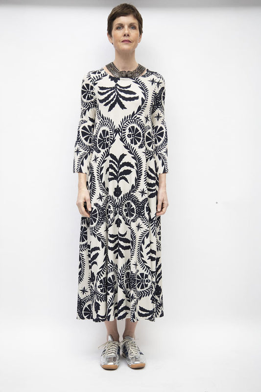 AB120- BLACK & WHITE-JBS