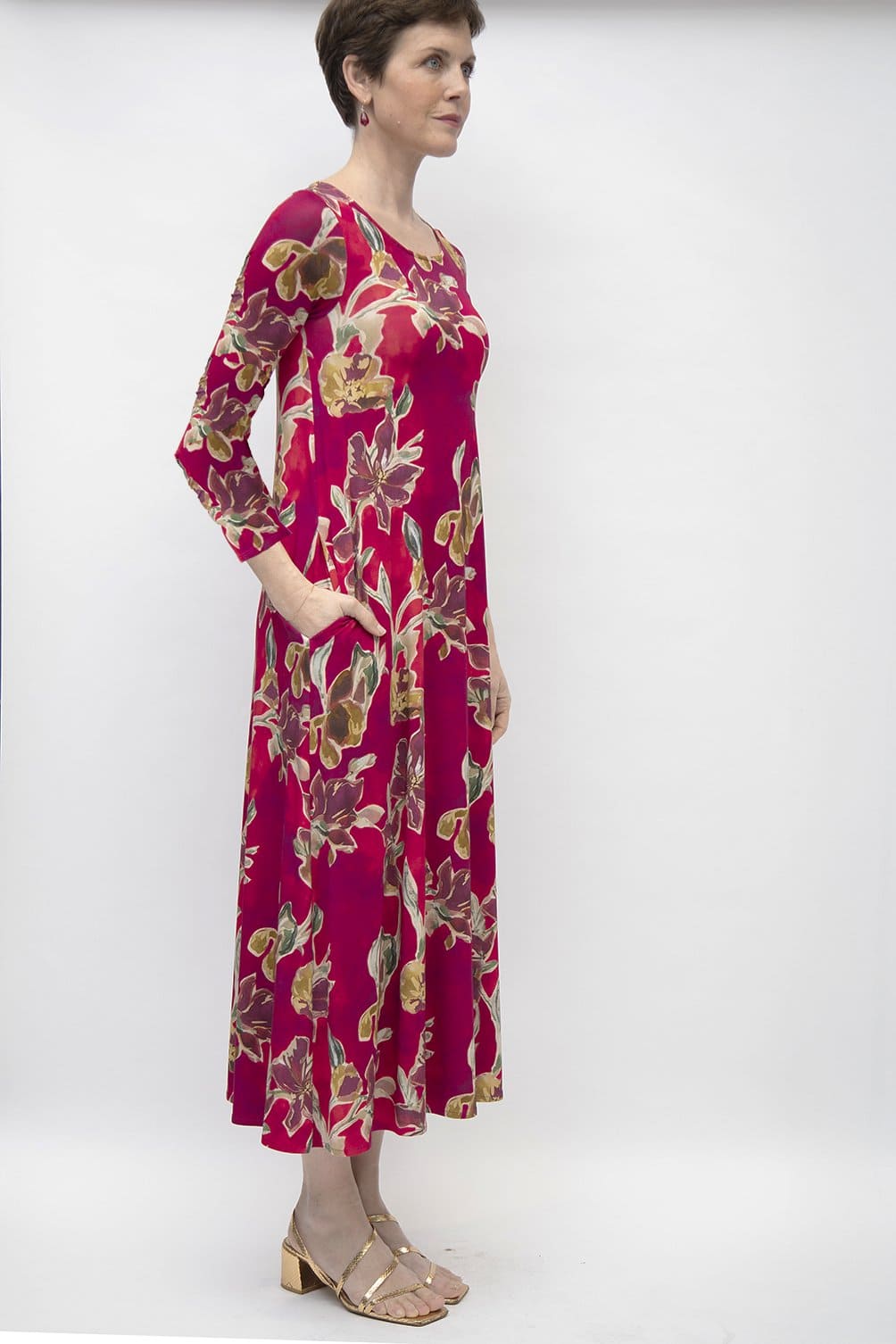 AB120- ABITO SITA-ABS RED FLOWER-JBS